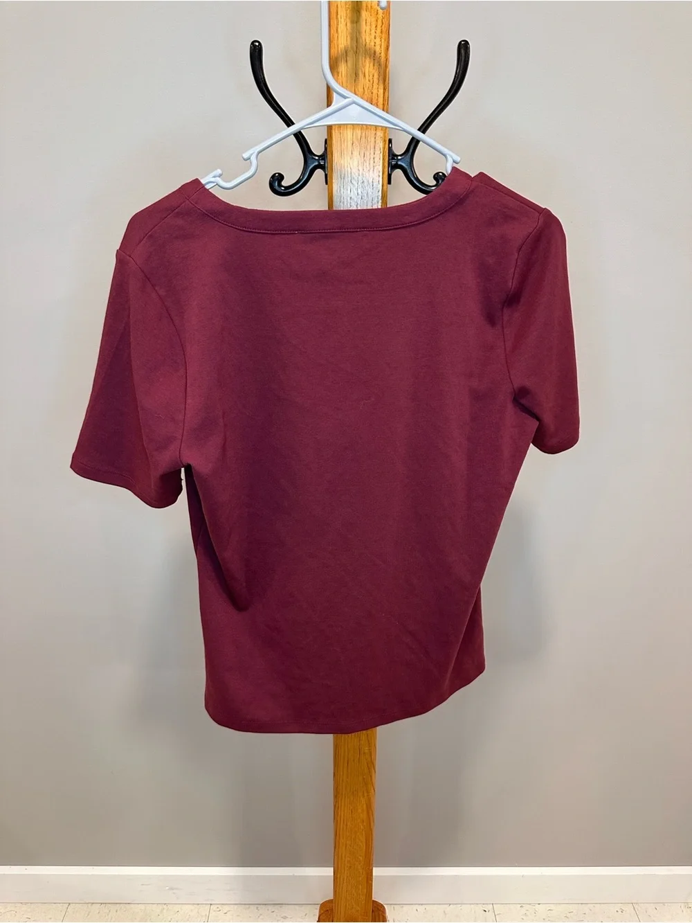 Michael Kors Burgundy V-Neck Short Sleeve Top with Front Zip
